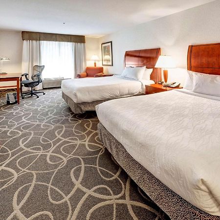 Hilton Garden Inn Portland Airport Exterior foto