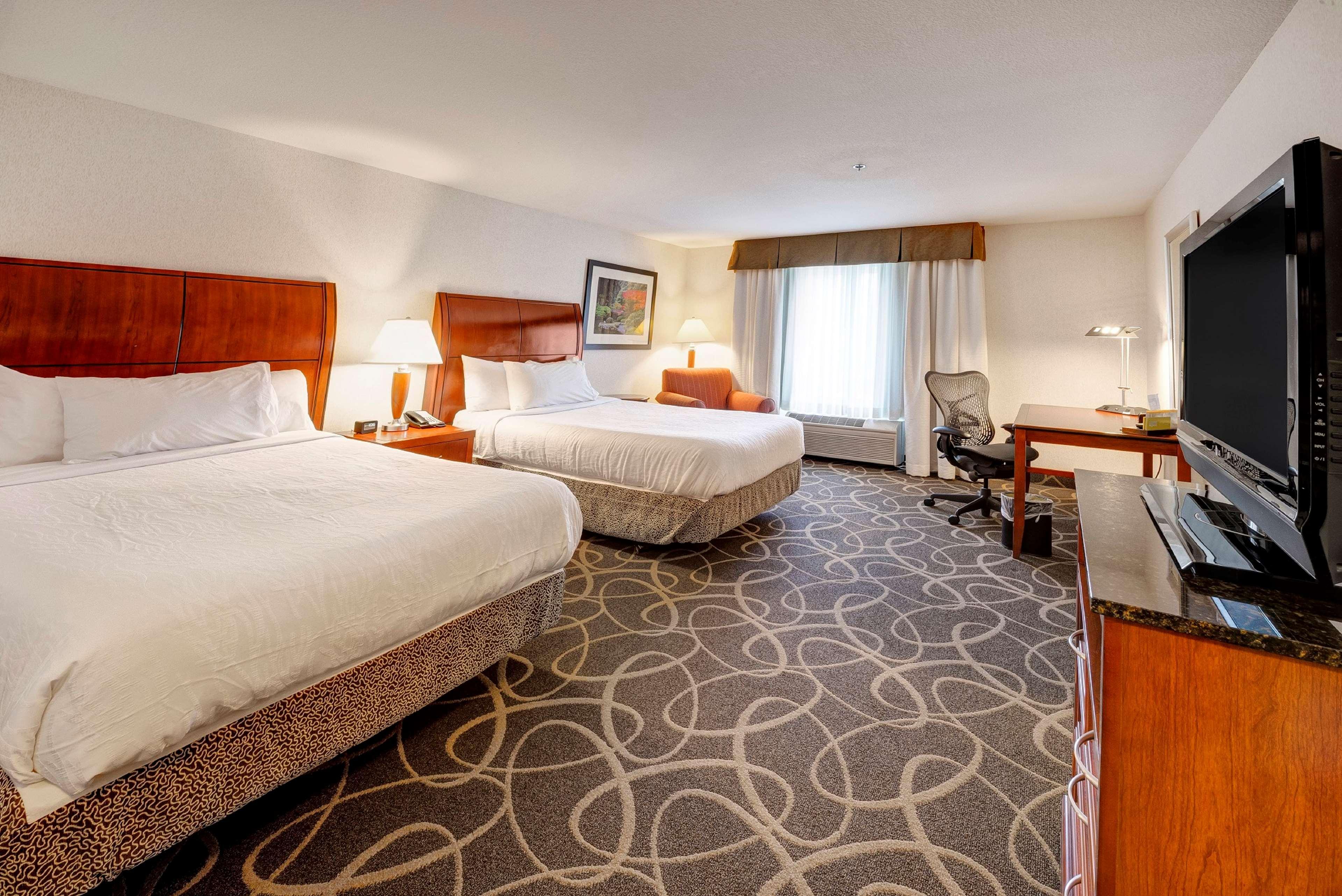 Hilton Garden Inn Portland Airport Exterior foto