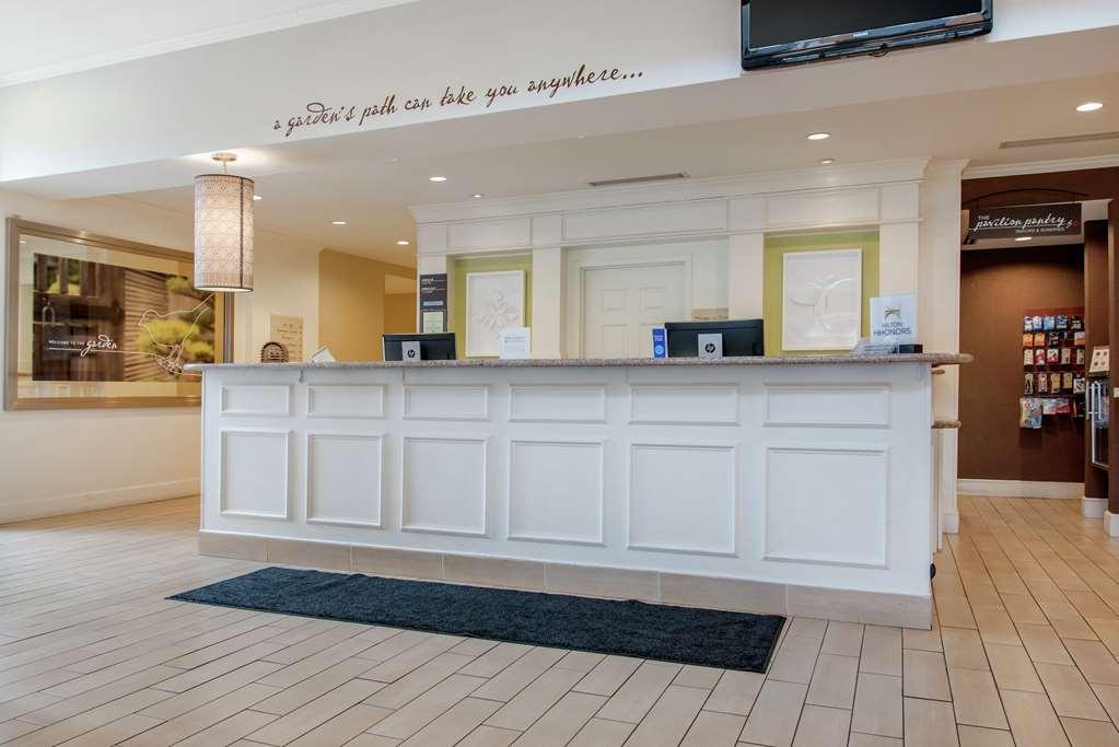 Hilton Garden Inn Portland Airport Exterior foto
