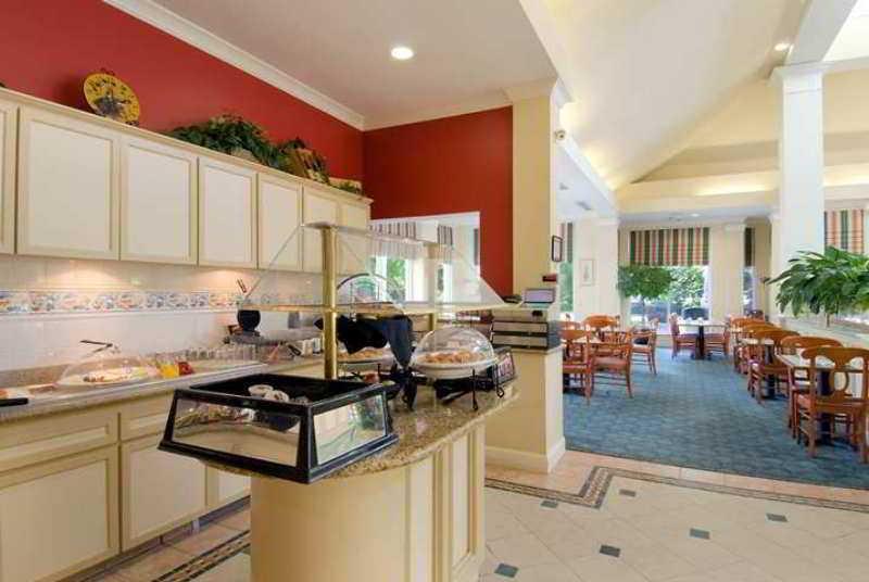 Hilton Garden Inn Portland Airport Restaurante foto
