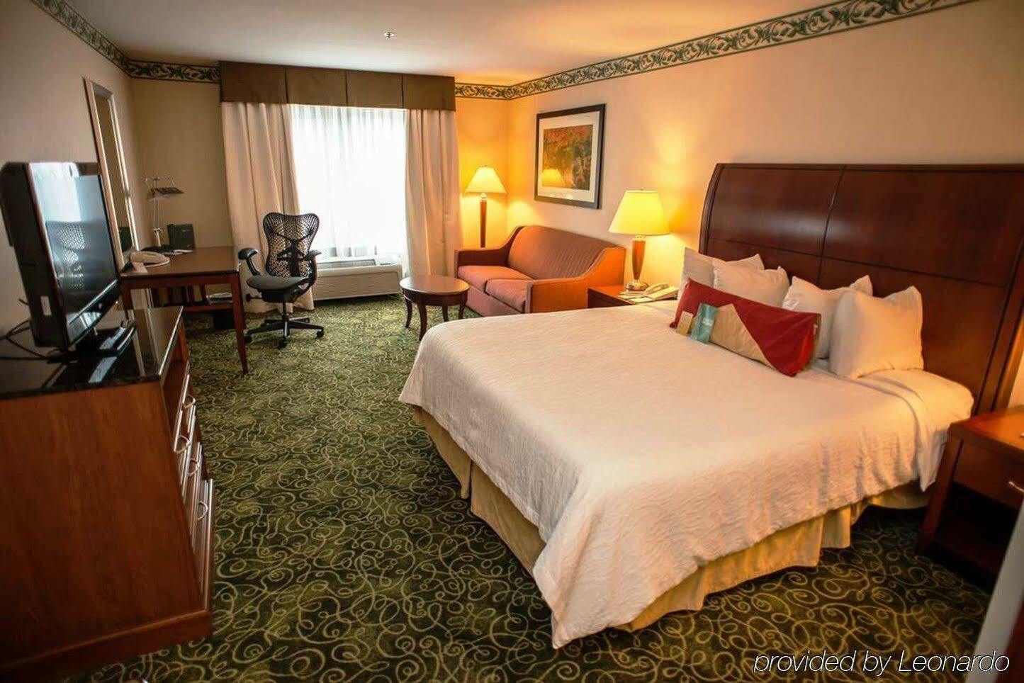 Hilton Garden Inn Portland Airport Exterior foto